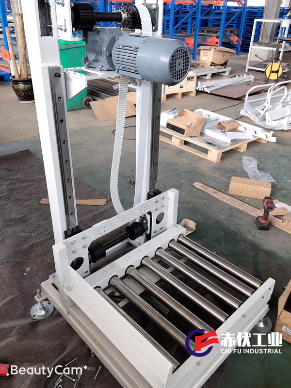升降输送机CF-007(图1) 升降输送机CF-007(图1)